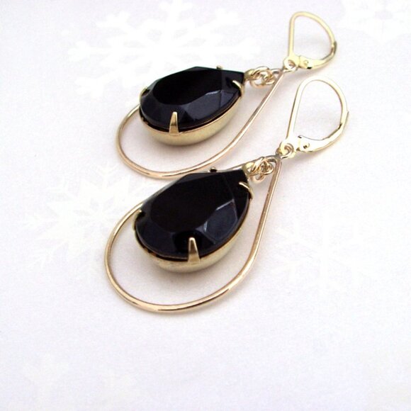 Vintage Rhinestone Earrings, Black Teardrop Earrings, Gold Fill Leverbac… - Picture 3 of 9